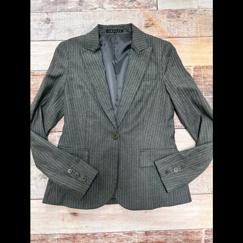 Theory pinstripe wool‎ blazer size 00